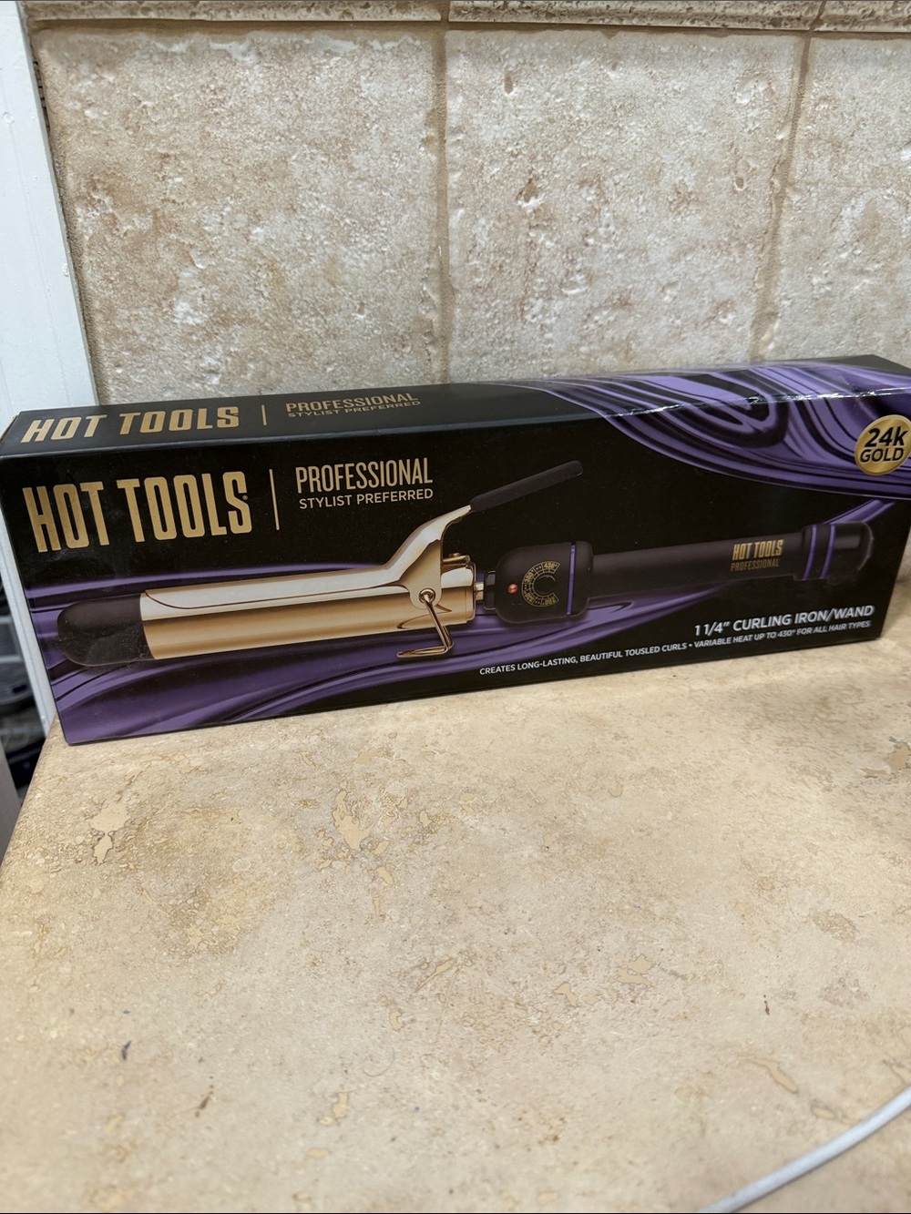 Hot Tools 1¼" Curling Iron - Gold Barrel / Black Handle
